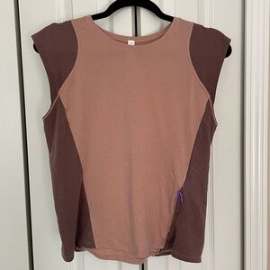 Lululemon hiking tank top. Size 10.